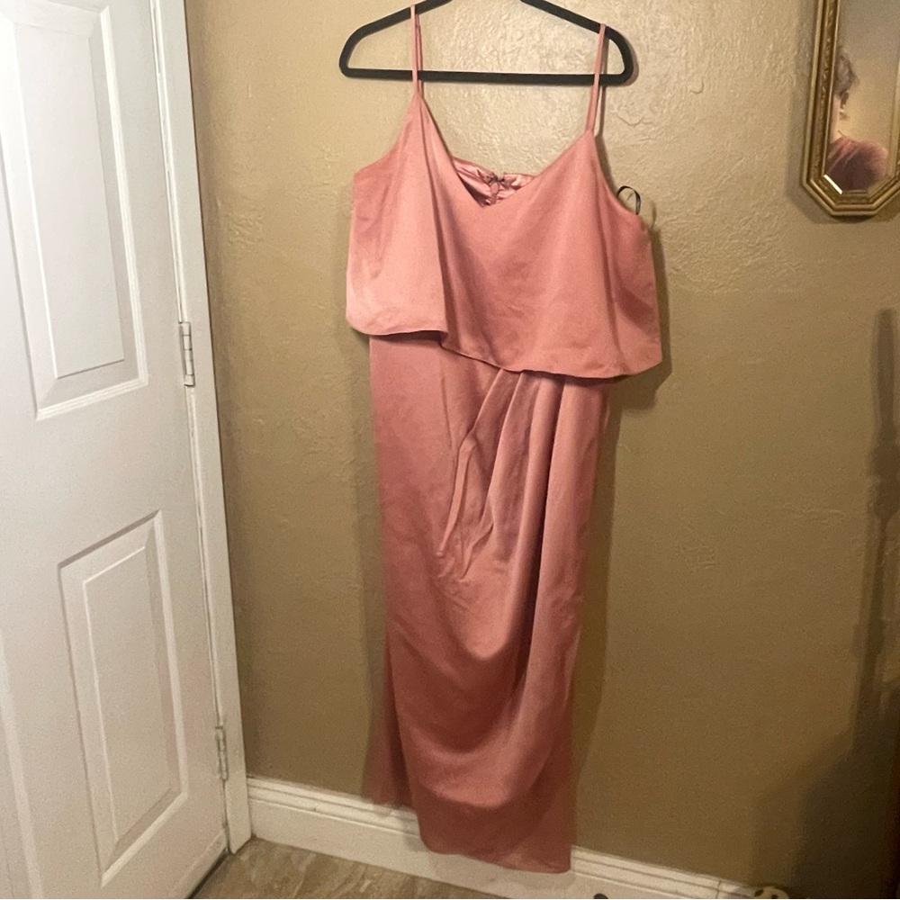 City Chic Blush Pink Plus 16 stretchy formal ruched  midi party tulip dress